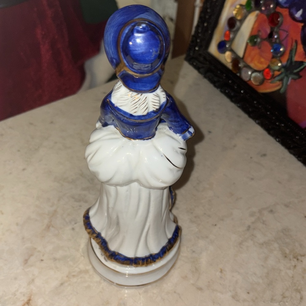 Vintage Victorian lady - Picture 5 of 8